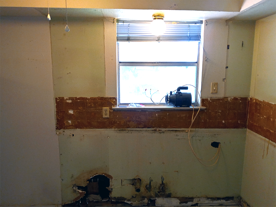 before photo of kitchen renovation